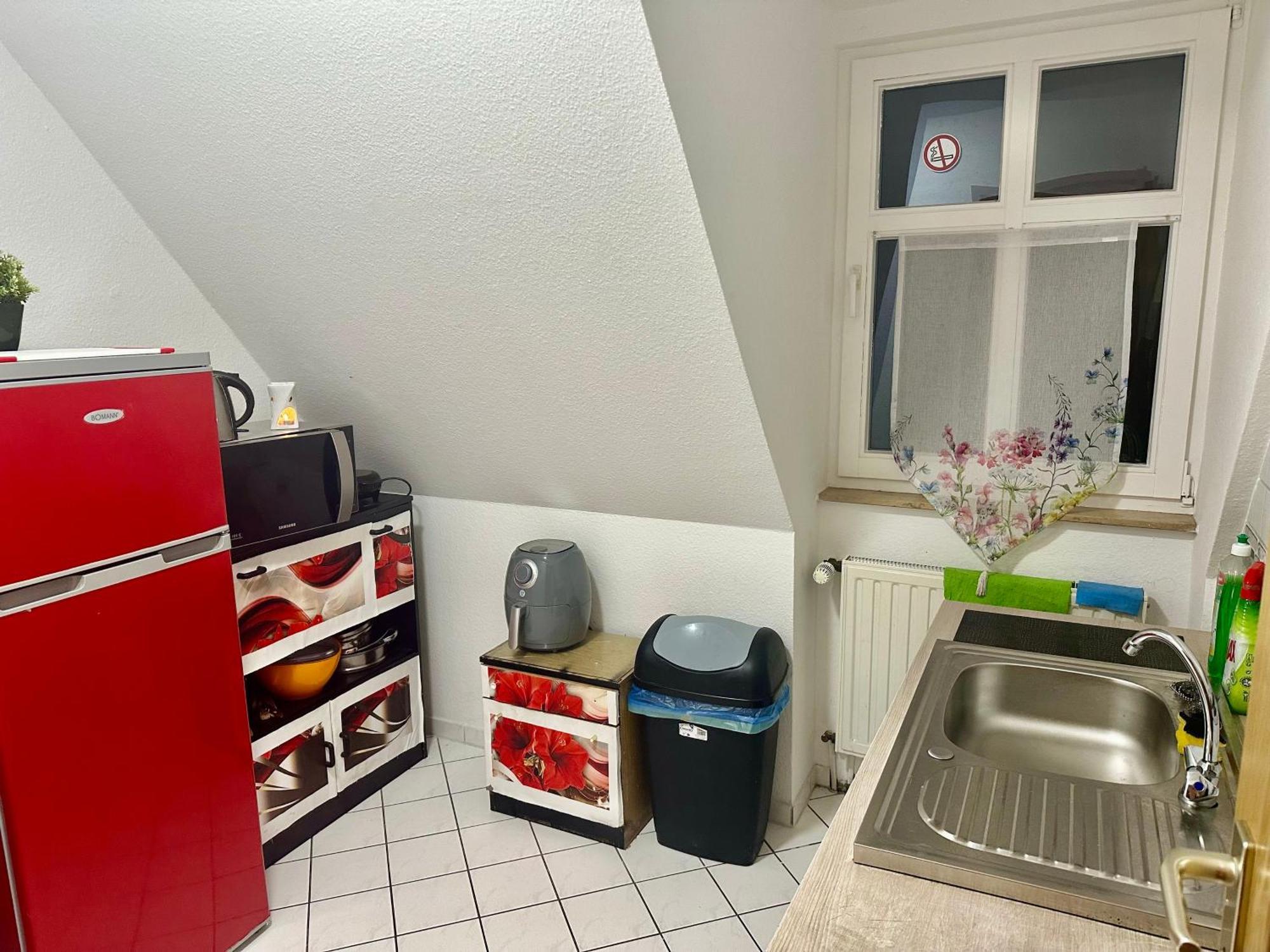 Ferienzimmer Healing Und Montuerwohnung Weißenfels Exteriér fotografie